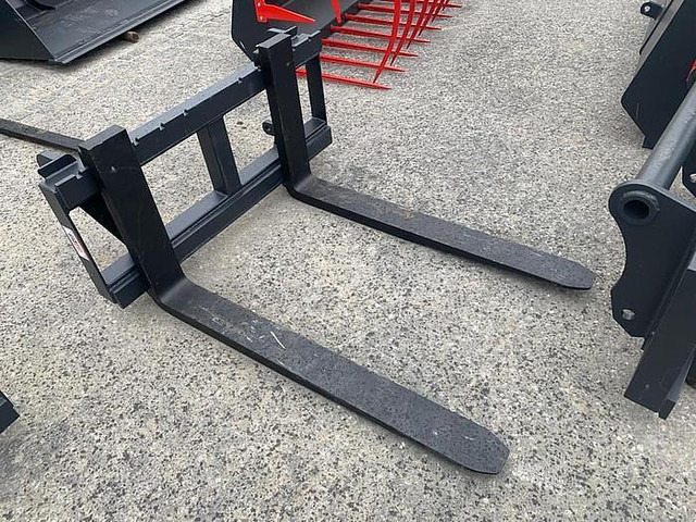 Big Palettengabel 2 t passend zu Volvo L30 Aufnahme - Çatalları - Malzeme taşıma ekipmanı: fotoğraf 1 Big Palettengabel 2 t passend zu Volvo L30 Aufnahme - Çatalları - Malzeme taşıma ekipmanı: fotoğraf 1