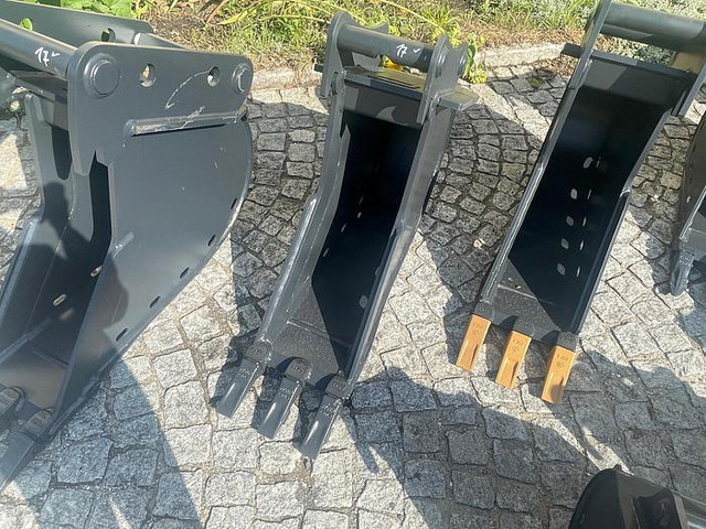 Big Tieflöffel 30 cm mit Lehnhoff MS03 Symlock Aufnahme - Kova: fotoğraf 1 Big Tieflöffel 30 cm mit Lehnhoff MS03 Symlock Aufnahme - Kova: fotoğraf 1