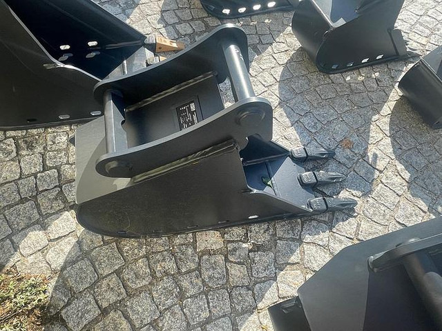 Big Tieflöffel 30 cm mit Lehnhoff MS03 Symlock Aufnahme - Kova: fotoğraf 2 Big Tieflöffel 30 cm mit Lehnhoff MS03 Symlock Aufnahme - Kova: fotoğraf 2