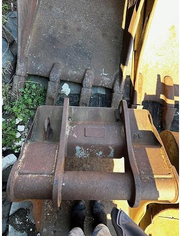 Big Tieflöffel 65cm Arbeitsbreite mit Atlas Aufnahme - Kova: fotoğraf 3 Big Tieflöffel 65cm Arbeitsbreite mit Atlas Aufnahme - Kova: fotoğraf 3