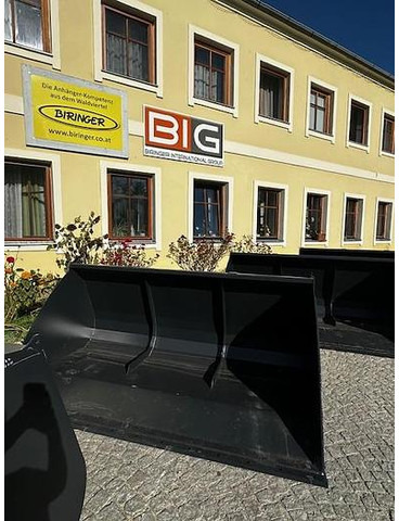 Big Volumenschaufel 250 cm mit Atlas Aufnahme - Kova: fotoğraf 1 Big Volumenschaufel 250 cm mit Atlas Aufnahme - Kova: fotoğraf 1