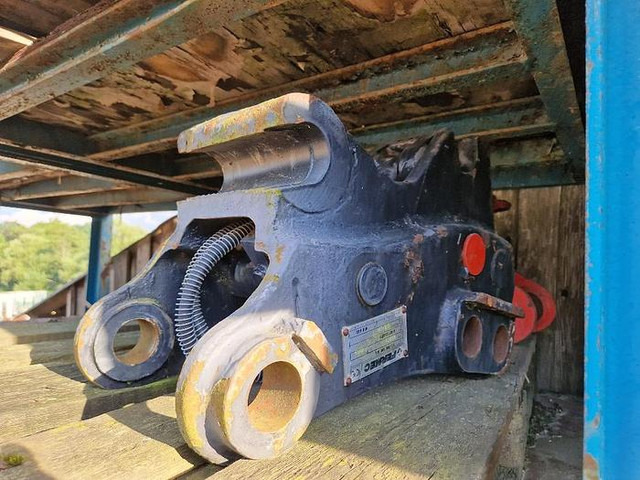 Miller Schnellwechsler passend zu MF / Fermec / Terex Baggerlader - Çabuk bağlantı: fotoğraf 1 Miller Schnellwechsler passend zu MF / Fermec / Terex Baggerlader - Çabuk bağlantı: fotoğraf 1