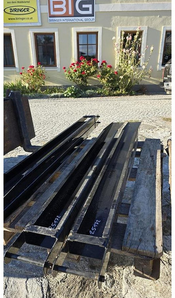 Palettengabelverlängerung 180cm Anbaulänge - Çatalları - Malzeme taşıma ekipmanı: fotoğraf 1 Palettengabelverlängerung 180cm Anbaulänge - Çatalları - Malzeme taşıma ekipmanı: fotoğraf 1