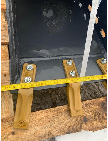 Tieflöffel 40 cm mit Lehnhoff MS08 Aufnahme - Kova: fotoğraf 2 Tieflöffel 40 cm mit Lehnhoff MS08 Aufnahme - Kova: fotoğraf 2