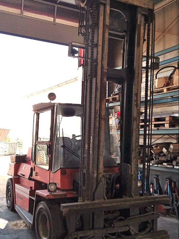 Kalmar DCD90-6L - Dizel forklift: fotoğraf 2 Kalmar DCD90-6L - Dizel forklift: fotoğraf 2