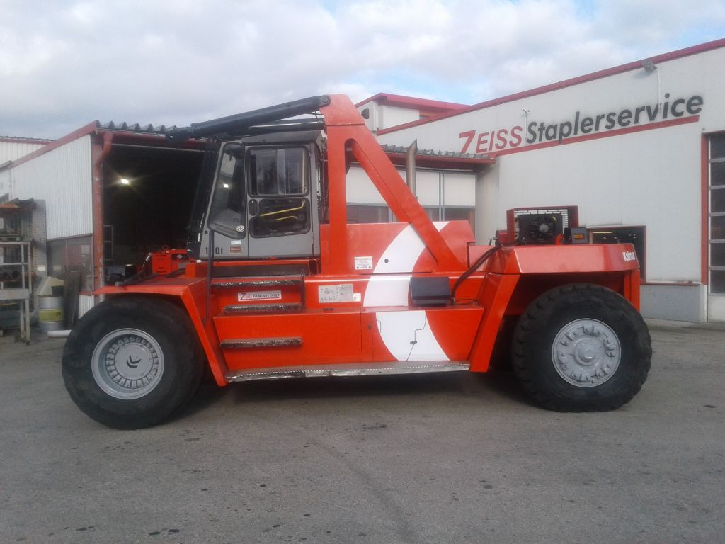 Kalmar DCE330-12 - Dizel forklift: fotoğraf 1 Kalmar DCE330-12 - Dizel forklift: fotoğraf 1