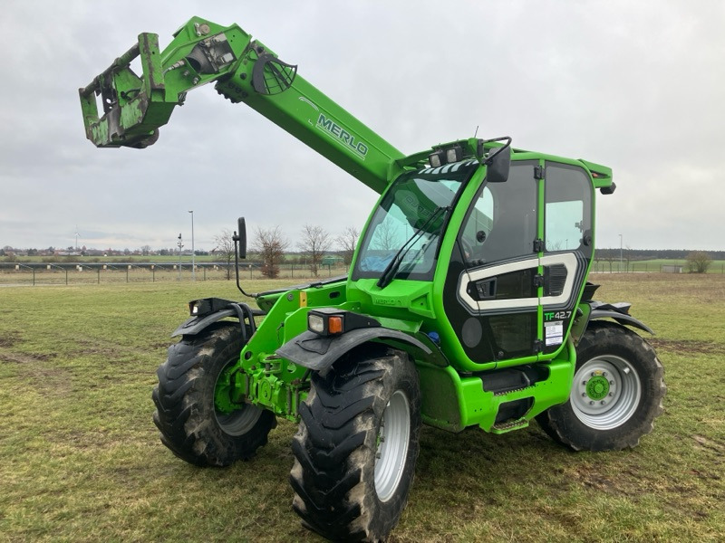 Merlo TF 42.7 - Yükleyici: fotoğraf 1 Merlo TF 42.7 - Yükleyici: fotoğraf 1
