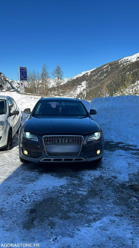 AUDI Allroad Quattro - Binek araba: fotoğraf 2 AUDI Allroad Quattro - Binek araba: fotoğraf 2