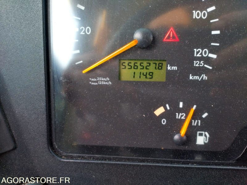 AUTOCAR SETRA 415 GT / 2006 / 556527 KM / 49 PLACES+WC / BVM / 1ERE MAIN - Turistik otobüs: fotoğraf 5 AUTOCAR SETRA 415 GT / 2006 / 556527 KM / 49 PLACES+WC / BVM / 1ERE MAIN - Turistik otobüs: fotoğraf 5