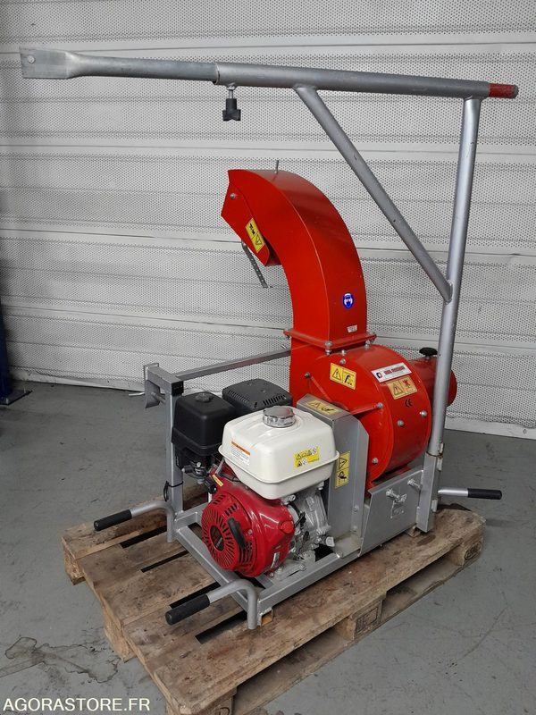 Aspirateur à feuilles du ridelles (AS118 - Bahçe makinesi: fotoğraf 1 Aspirateur à feuilles du ridelles (AS118 - Bahçe makinesi: fotoğraf 1