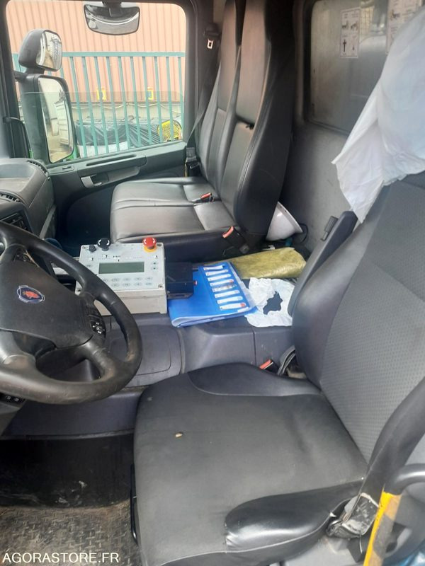 BOM 26T SCANIA GNC (6071-66ICAM571X) - Çöp kamyonu: fotoğraf 2 BOM 26T SCANIA GNC (6071-66ICAM571X) - Çöp kamyonu: fotoğraf 2