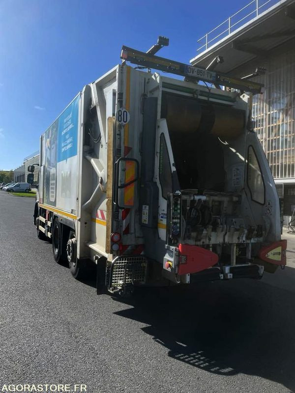 BOM 26T avec LC auto 851 - Çöp kamyonu: fotoğraf 5 BOM 26T avec LC auto 851 - Çöp kamyonu: fotoğraf 5