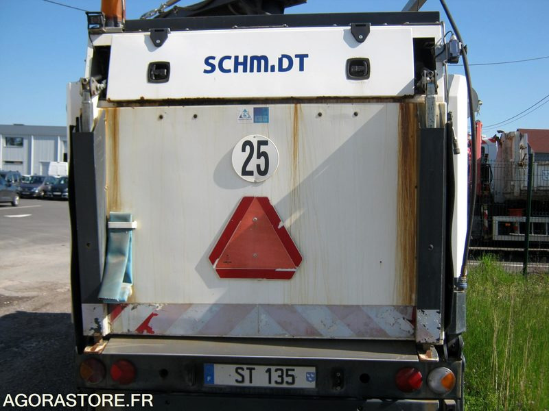 Balayeuse SCHMIDT Cleango 500 - Yol süpürme aracı: fotoğraf 4 Balayeuse SCHMIDT Cleango 500 - Yol süpürme aracı: fotoğraf 4