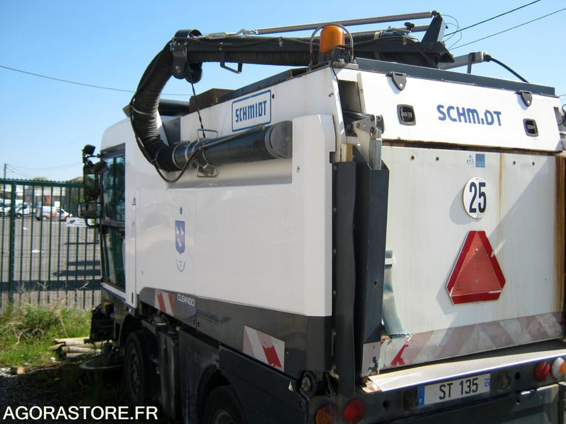 Balayeuse SCHMIDT Cleango 500 - Yol süpürme aracı: fotoğraf 5 Balayeuse SCHMIDT Cleango 500 - Yol süpürme aracı: fotoğraf 5