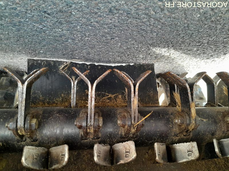 Broyeur fléaux à chenilles ISEKI HRCE80 (TT402) - Bahçe makinesi: fotoğraf 5 Broyeur fléaux à chenilles ISEKI HRCE80 (TT402) - Bahçe makinesi: fotoğraf 5