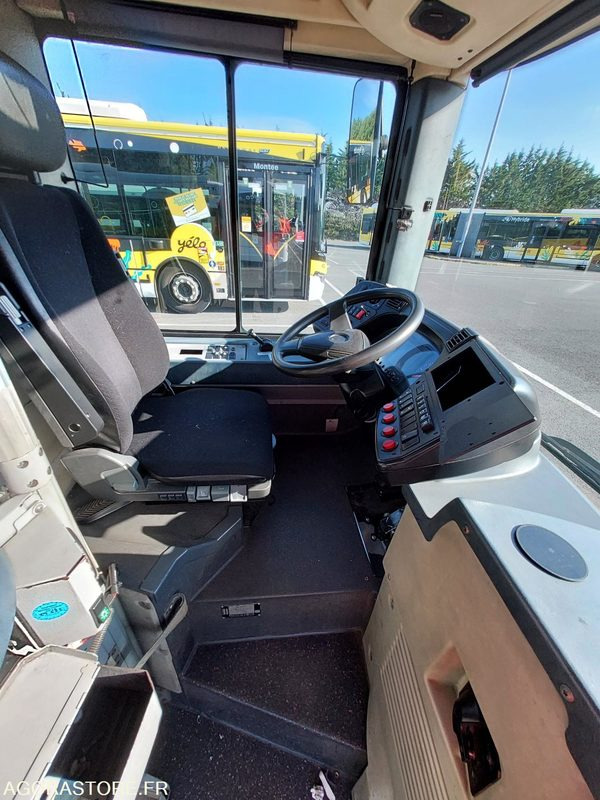 Bus HEULIEZ GX 427 AG842LZ 370 - Körüklü otobüs: fotoğraf 5 Bus HEULIEZ GX 427 AG842LZ 370 - Körüklü otobüs: fotoğraf 5
