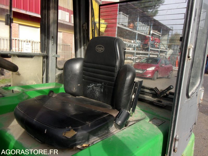 CHARIOT ÉLÉVATEUR 3 TONNES POSITIONNEUR DE FOURCHES ELECTRIQUE CESAB - Elektrikli forklift: fotoğraf 5 CHARIOT ÉLÉVATEUR 3 TONNES POSITIONNEUR DE FOURCHES ELECTRIQUE CESAB - Elektrikli forklift: fotoğraf 5