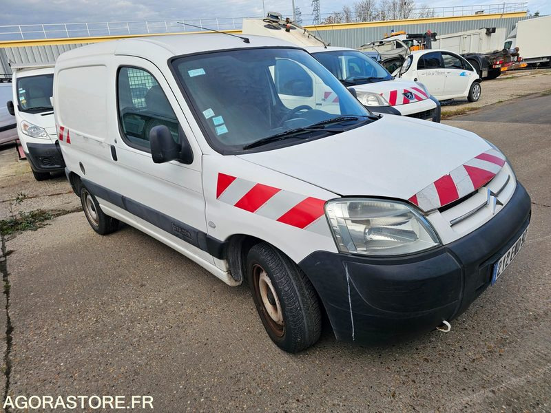 CITROEN BERLINGO - 2005 - 195086KM - 212END92 - Küçük panelvan: fotoğraf 2 CITROEN BERLINGO - 2005 - 195086KM - 212END92 - Küçük panelvan: fotoğraf 2