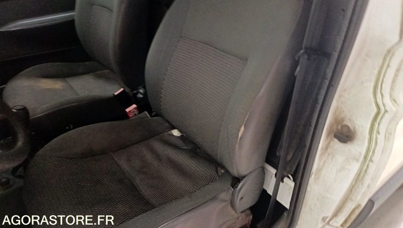 CITROEN BERLINGO - 2010 - 197274 KM - BC-024-GY - Küçük panelvan: fotoğraf 4 CITROEN BERLINGO - 2010 - 197274 KM - BC-024-GY - Küçük panelvan: fotoğraf 4