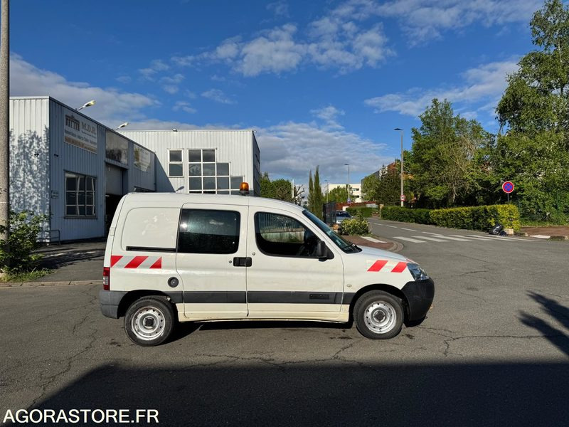 CITROËN BERLINGO - 2010 - 211 000 KM - Küçük panelvan: fotoğraf 3 CITROËN BERLINGO - 2010 - 211 000 KM - Küçük panelvan: fotoğraf 3
