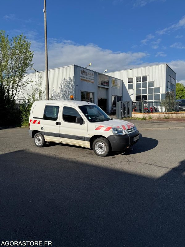 CITROËN BERLINGO - 2010 - 211 000 KM - Küçük panelvan: fotoğraf 4 CITROËN BERLINGO - 2010 - 211 000 KM - Küçük panelvan: fotoğraf 4
