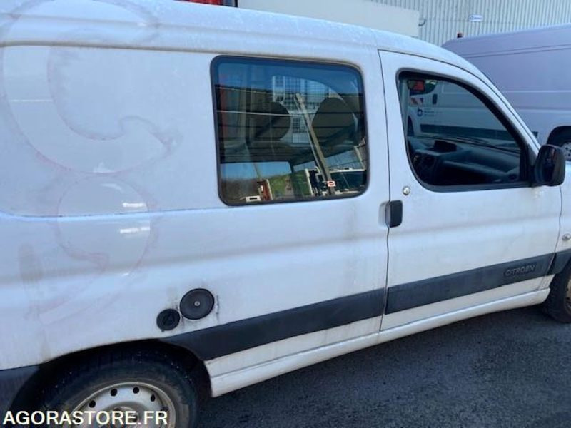 CITROEN BERLINGO ESS GPL 2499 - Küçük panelvan: fotoğraf 4 CITROEN BERLINGO ESS GPL 2499 - Küçük panelvan: fotoğraf 4