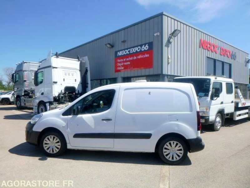 CITROEN BERLINGO UTILITAIRE BOITE AUTO - Küçük panelvan: fotoğraf 3 CITROEN BERLINGO UTILITAIRE BOITE AUTO - Küçük panelvan: fotoğraf 3