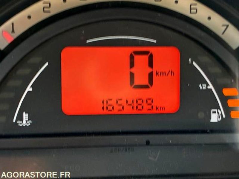 CITROEN C3 166000 kms 2004 - Binek araba: fotoğraf 3 CITROEN C3 166000 kms 2004 - Binek araba: fotoğraf 3