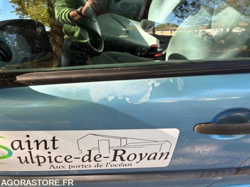 CITROEN C3 166000 kms 2004 - Binek araba: fotoğraf 5 CITROEN C3 166000 kms 2004 - Binek araba: fotoğraf 5