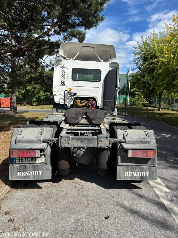 TRACTEUR RENAULT - 2002 - 462695 Kms - Çekici: fotoğraf 3 TRACTEUR RENAULT - 2002 - 462695 Kms - Çekici: fotoğraf 3