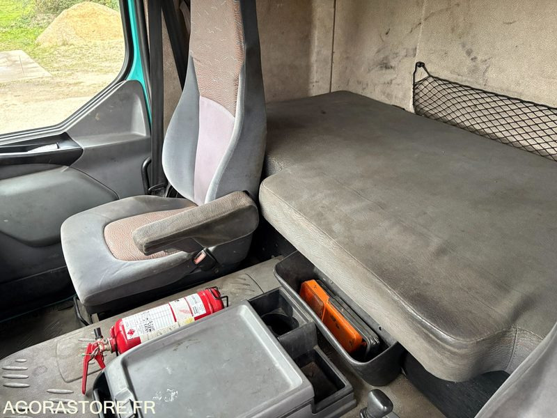 TRACTEUR RENAULT 420 DCI - Çekici: fotoğraf 3 TRACTEUR RENAULT 420 DCI - Çekici: fotoğraf 3