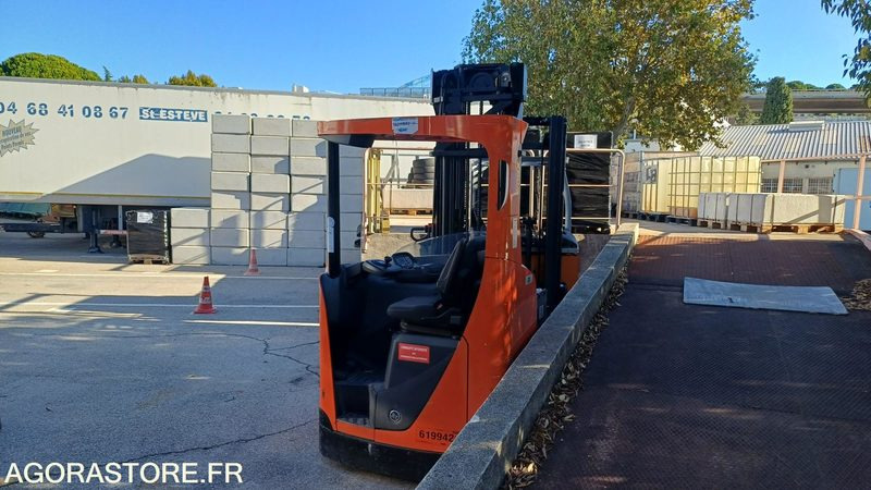Chariot retractable (Cat.5 R489) Toyota RRE140 4000H (C811) - Forklift: fotoğraf 1 Chariot retractable (Cat.5 R489) Toyota RRE140 4000H (C811) - Forklift: fotoğraf 1