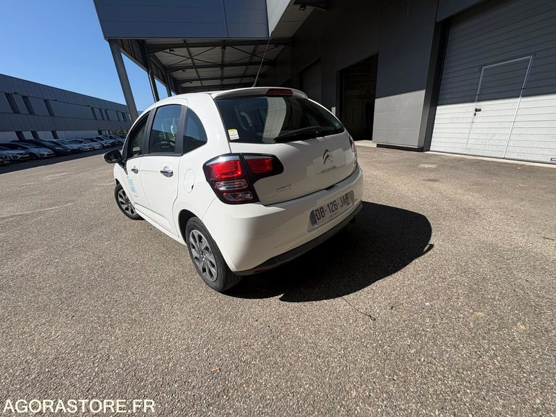 Citroën C3 - 2013 - 233 100 km - DB126JA - Binek araba: fotoğraf 4 Citroën C3 - 2013 - 233 100 km - DB126JA - Binek araba: fotoğraf 4