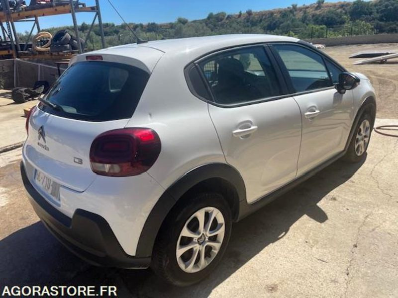 Citroën C3 société blue HDI 100 BVM6 FEEL NAV - Binek araba: fotoğraf 4 Citroën C3 société blue HDI 100 BVM6 FEEL NAV - Binek araba: fotoğraf 4
