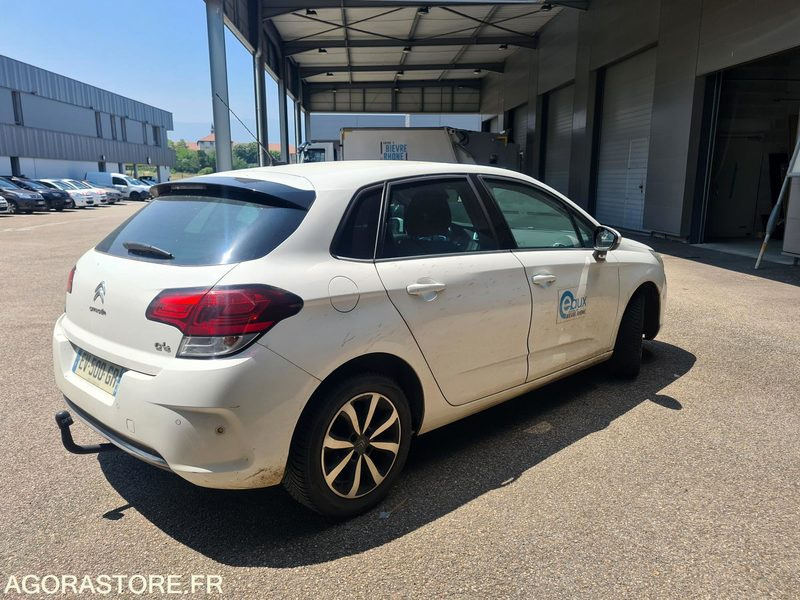 Citroën C4 EV-500-GR - véhicule non roulant - Binek araba: fotoğraf 2 Citroën C4 EV-500-GR - véhicule non roulant - Binek araba: fotoğraf 2