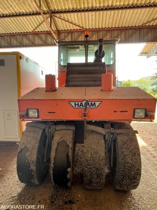 Compacteur à pneu type P3 HAMM - Silindir makinesi: fotoğraf 3 Compacteur à pneu type P3 HAMM - Silindir makinesi: fotoğraf 3