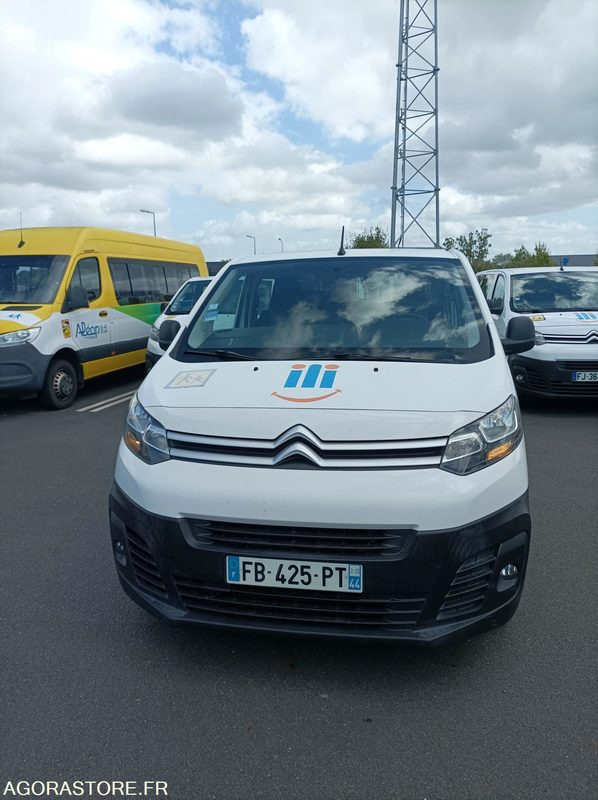 FB-425-PT - Non Roulant - CITROEN JUMPY SPACE TOURER - 9 Places - 228 723 Kms - Minibüs, Minivan: fotoğraf 4 FB-425-PT - Non Roulant - CITROEN JUMPY SPACE TOURER - 9 Places - 228 723 Kms - Minibüs, Minivan: fotoğraf 4