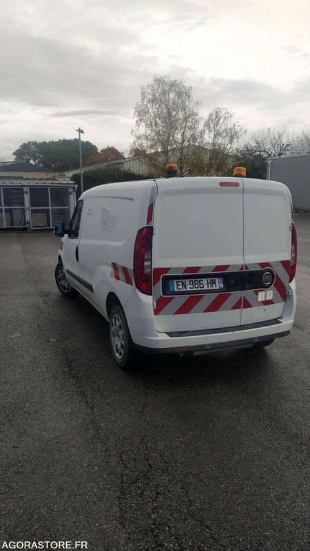 FIAT DOBLO - 2017 - 110593KM - EN986HM - Küçük panelvan: fotoğraf 4 FIAT DOBLO - 2017 - 110593KM - EN986HM - Küçük panelvan: fotoğraf 4