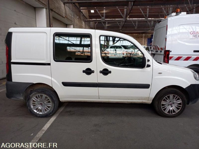 FIAT DOBLO AH-197-PB - Küçük panelvan: fotoğraf 2 FIAT DOBLO AH-197-PB - Küçük panelvan: fotoğraf 2