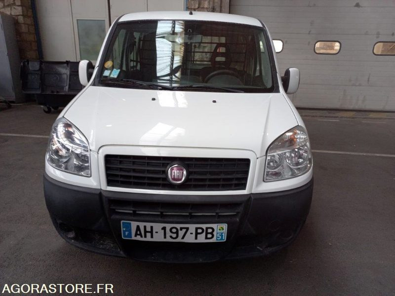 FIAT DOBLO AH-197-PB - Küçük panelvan: fotoğraf 1 FIAT DOBLO AH-197-PB - Küçük panelvan: fotoğraf 1