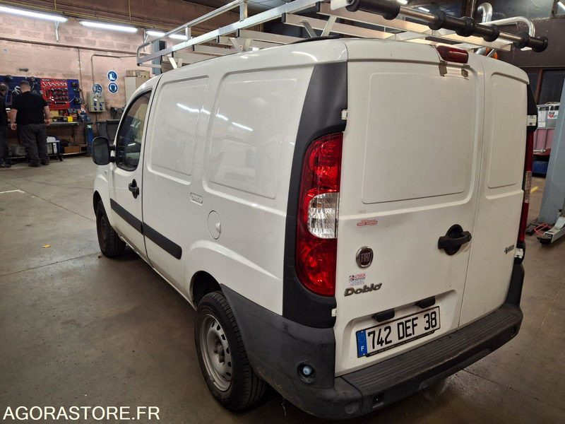 FIAT DOBLO CARGO GNV - Küçük panelvan: fotoğraf 5 FIAT DOBLO CARGO GNV - Küçük panelvan: fotoğraf 5
