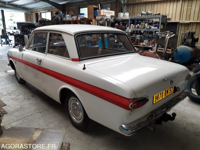 FORD - TAUNUS COUPE - 1963 - 95009 KM NON GARANTI - Binek araba: fotoğraf 3 FORD - TAUNUS COUPE - 1963 - 95009 KM NON GARANTI - Binek araba: fotoğraf 3