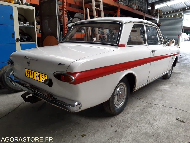FORD - TAUNUS COUPE - 1963 - 95009 KM NON GARANTI - Binek araba: fotoğraf 4 FORD - TAUNUS COUPE - 1963 - 95009 KM NON GARANTI - Binek araba: fotoğraf 4