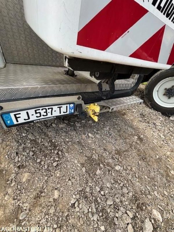 FOURGON NACELLE RENAULT MASTER ET NACELLE VERSALIFT 11.3 M 2019 110329 KM - Araç üzerine platform: fotoğraf 4 FOURGON NACELLE RENAULT MASTER ET NACELLE VERSALIFT 11.3 M 2019 110329 KM - Araç üzerine platform: fotoğraf 4