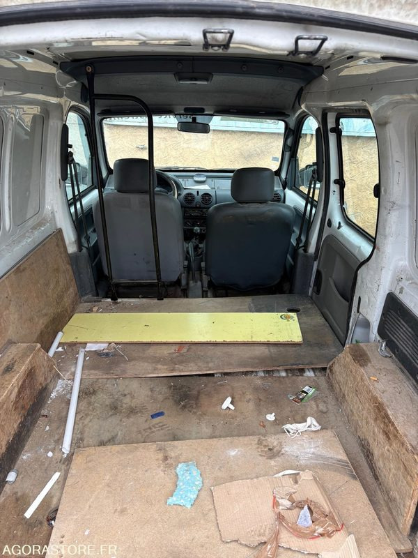 FOURGONNETTE RENAULT KANGOO - Küçük panelvan: fotoğraf 1 FOURGONNETTE RENAULT KANGOO - Küçük panelvan: fotoğraf 1