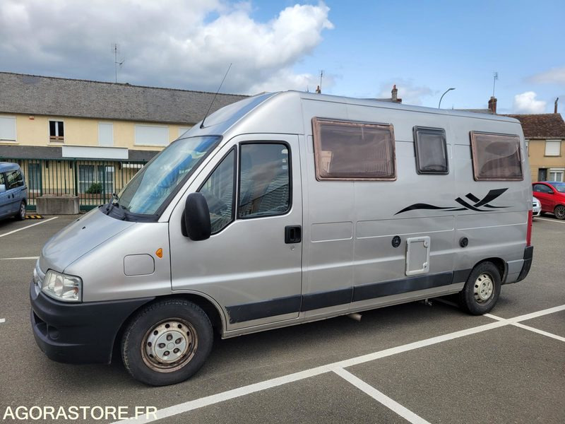 Fiat Ducato Knaus – Fourgon aménagé 4 personnes – Prêt à partir - Binek araba: fotoğraf 3 Fiat Ducato Knaus – Fourgon aménagé 4 personnes – Prêt à partir - Binek araba: fotoğraf 3