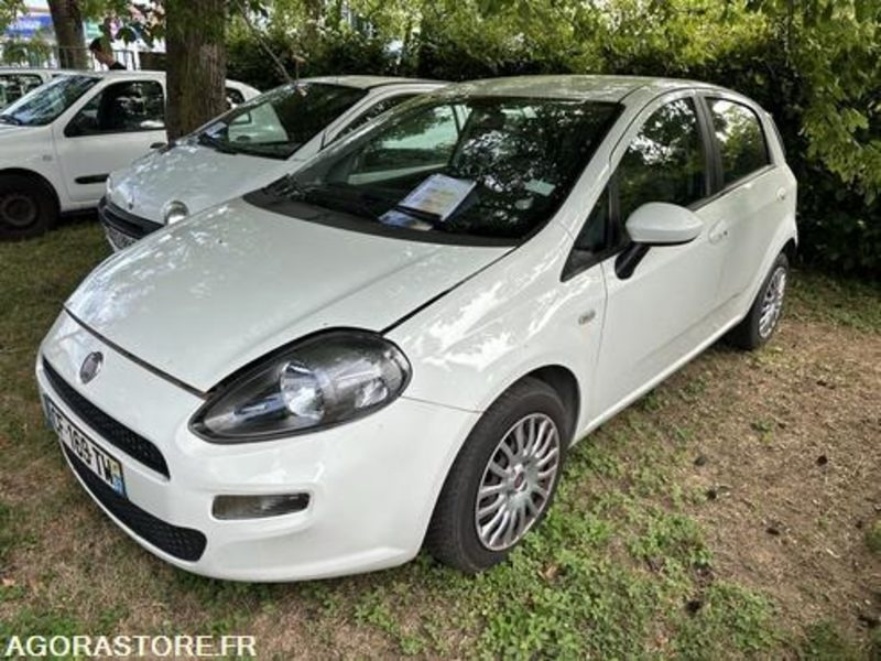 Fiat Punto - CF169TW - Binek araba: fotoğraf 1 Fiat Punto - CF169TW - Binek araba: fotoğraf 1