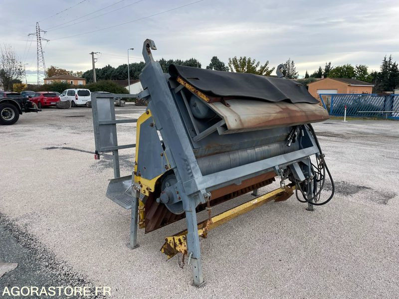 GRAVILLONNEUR CYLEXTRA D'OCCASION CMTP - Asfalt döşeme aracı: fotoğraf 4 GRAVILLONNEUR CYLEXTRA D'OCCASION CMTP - Asfalt döşeme aracı: fotoğraf 4