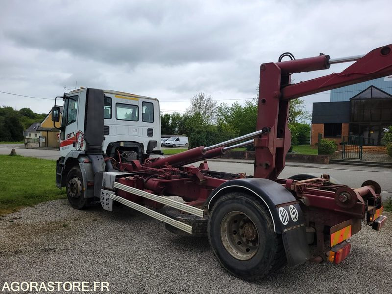 Iveco 190E24 polybenne  sans benne - Kancalı yükleyici kamyon, Vinçli kamyon: fotoğraf 3 Iveco 190E24 polybenne  sans benne - Kancalı yükleyici kamyon, Vinçli kamyon: fotoğraf 3