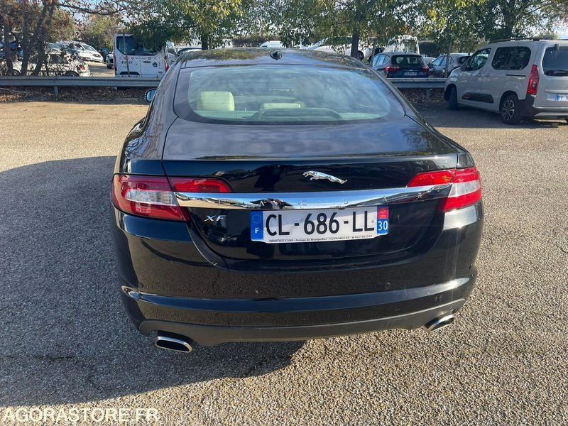 JAGUAR XF 3.0 D 240CH BOITE AUTO - 2011 - 123000KMS - Binek araba: fotoğraf 4 JAGUAR XF 3.0 D 240CH BOITE AUTO - 2011 - 123000KMS - Binek araba: fotoğraf 4